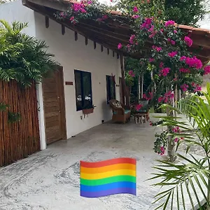  Inn Lapislazuli Mexico