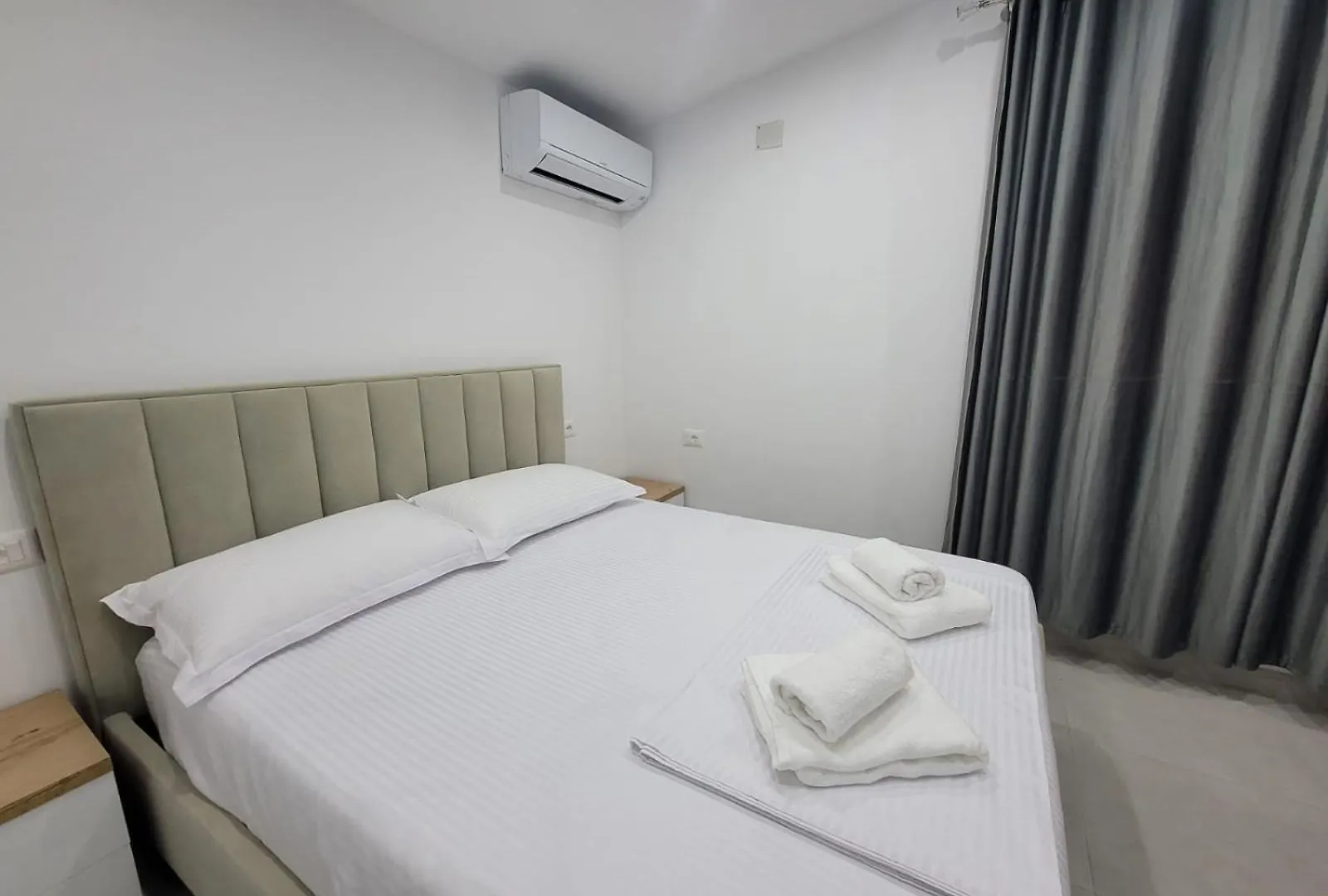 Caca Hotel Rinas 0*,  Albania